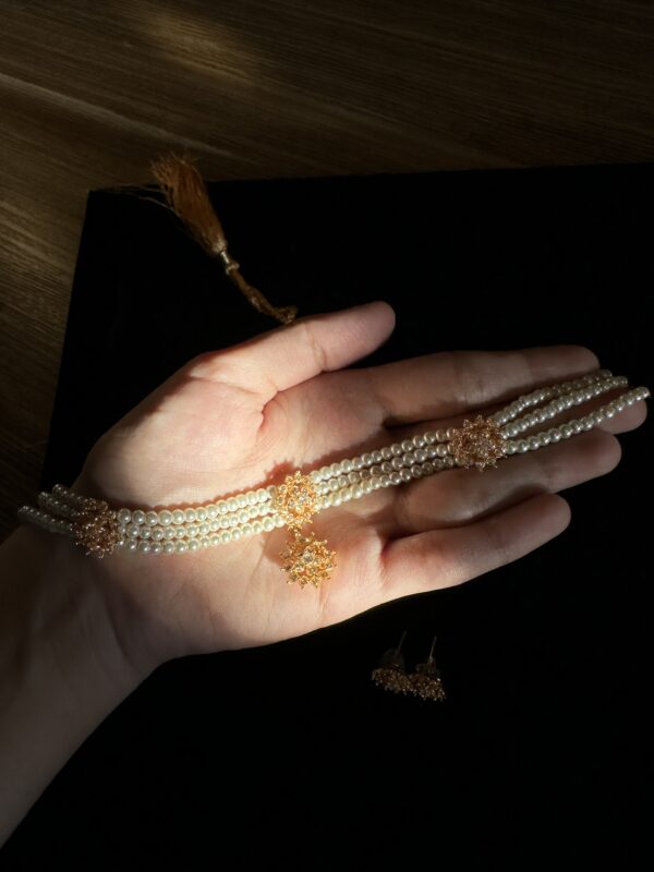 Stunning Artificial Zircon Choker Set with Pearls - Image 5
