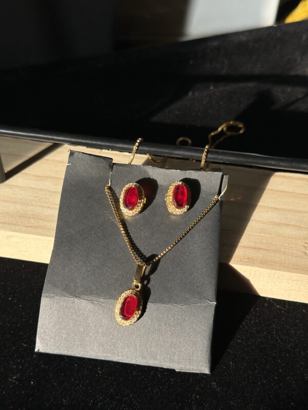 Red Stone Pendant & Studs Artificial Set - Image 2