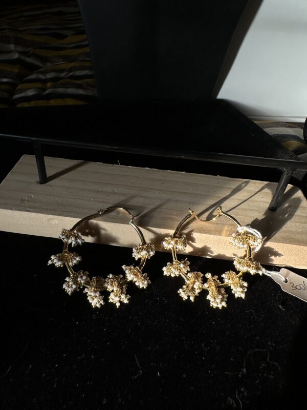 21K Gold-Plated Hoop Earrings with Handmade Indian Pearls ✨ - Image 4