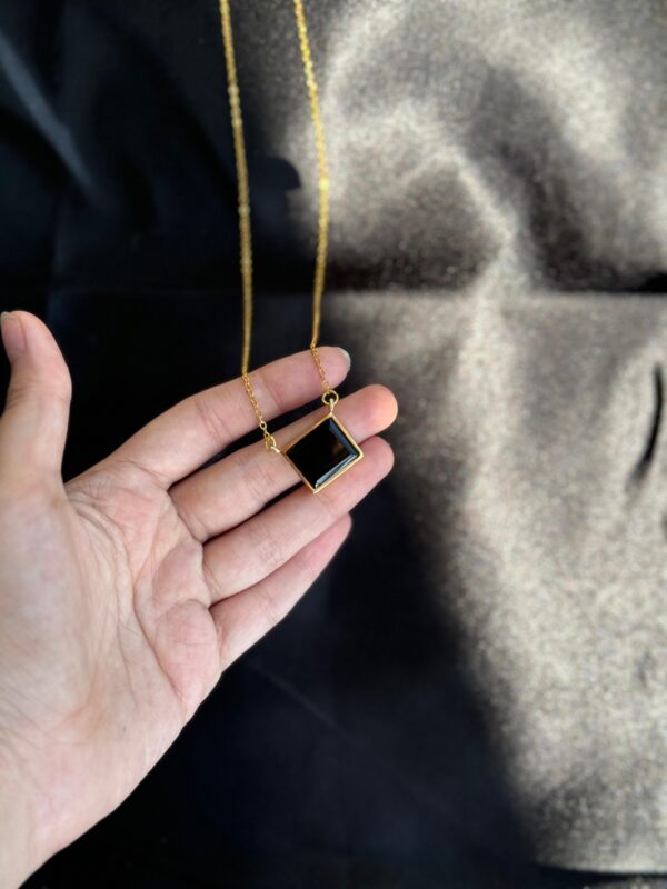 Gold-Plated Onyx Pendant with chain