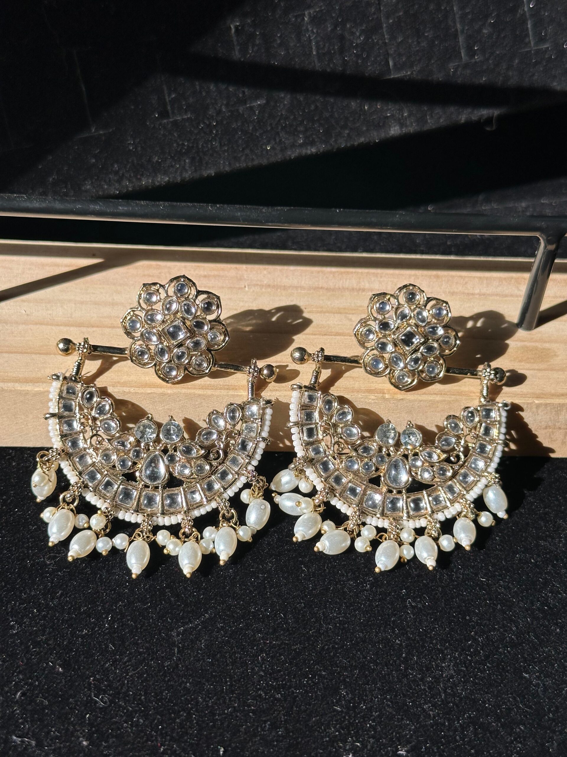 kundan Chand Baali Earrings